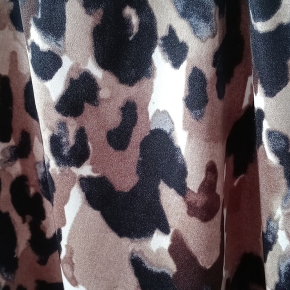 Dana Buchman leopard print top extra large - Picture 5 of 12